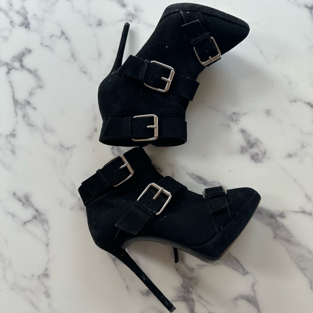 Guiseppe Zanotti Black Stiletto Heels